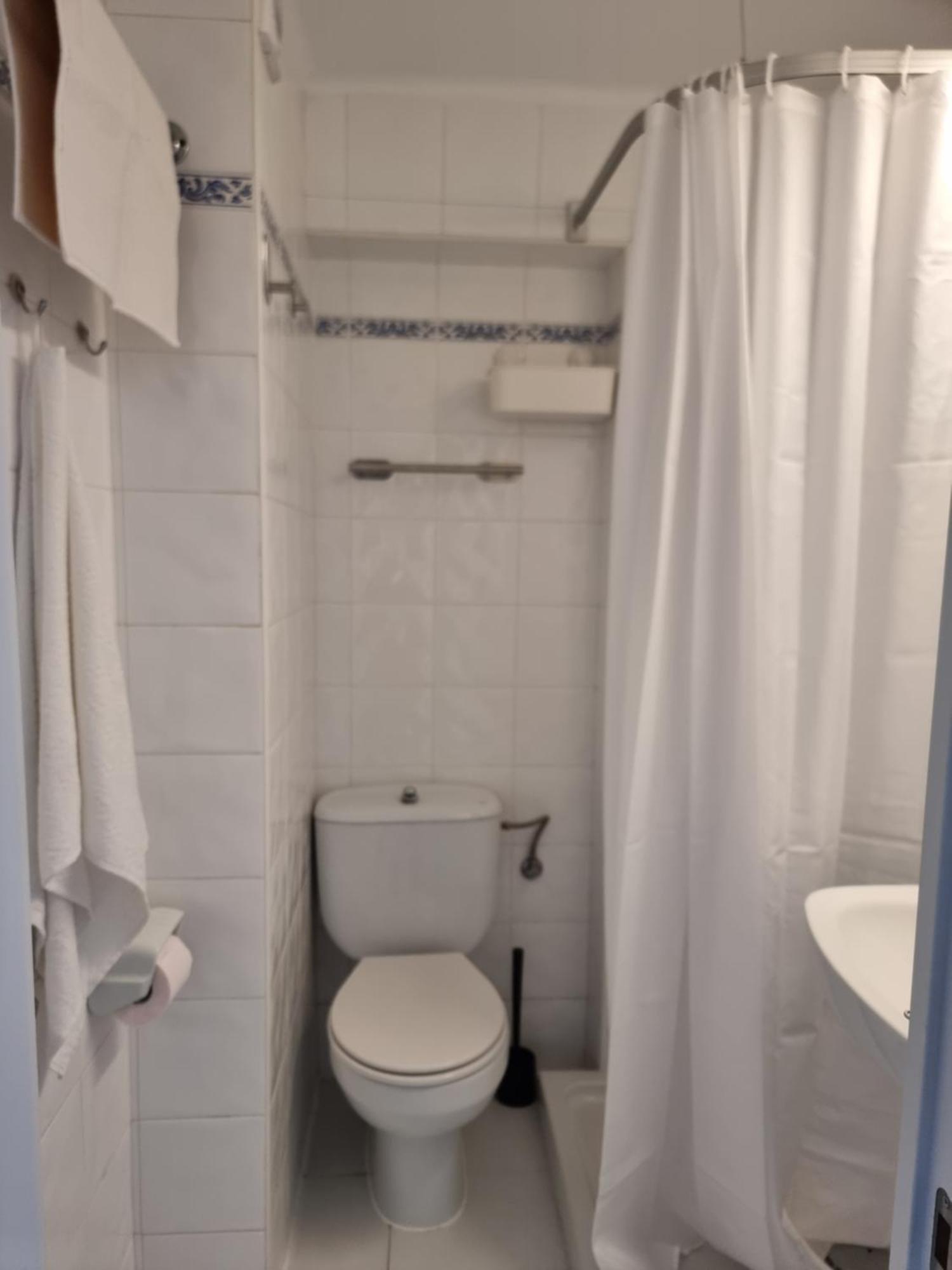 Apart 2 Habit Vistas Playa Y Montana Lift Parking Calella Ngoại thất bức ảnh